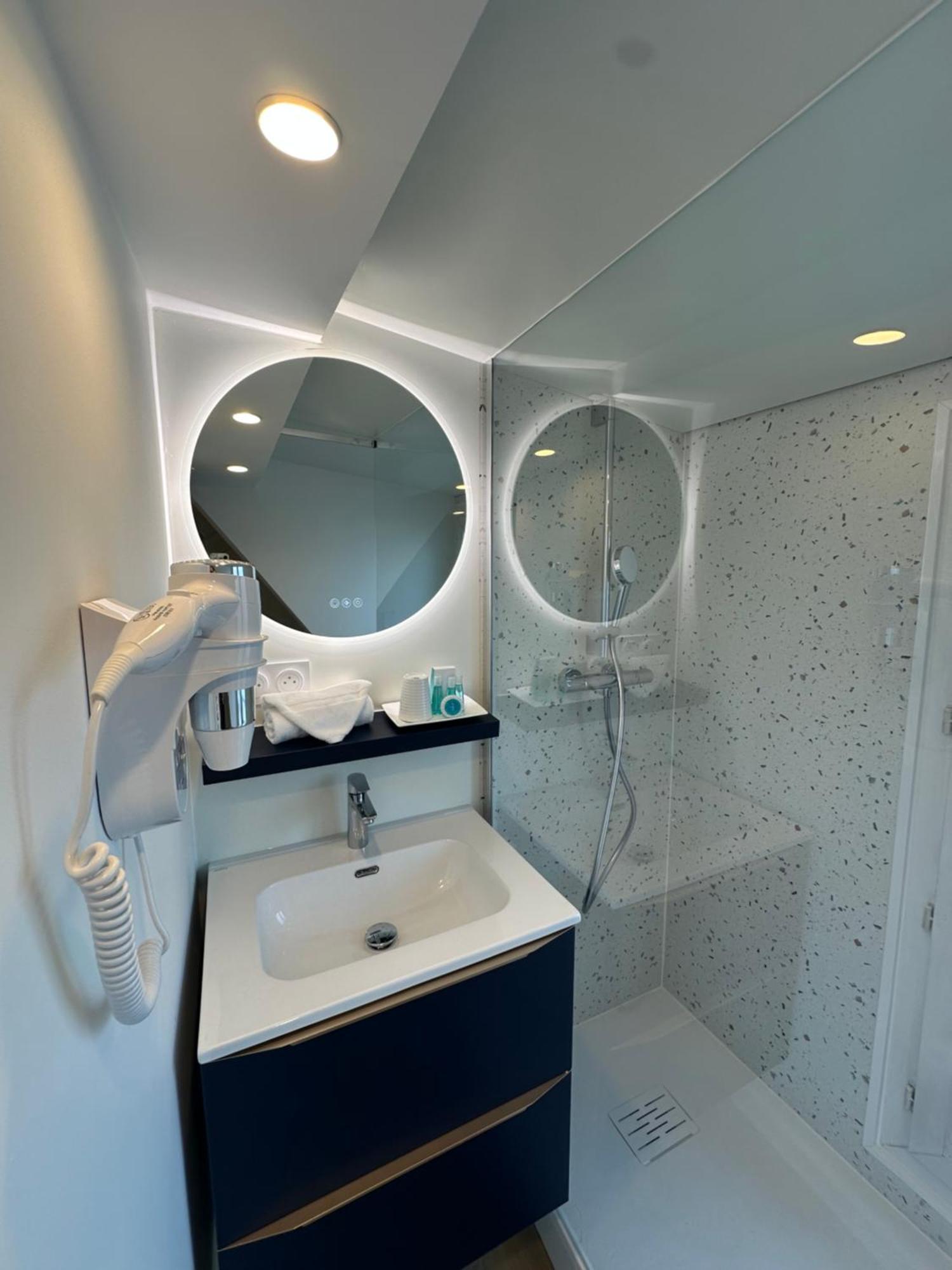 Hotel Opera Deauville Париж Екстериор снимка