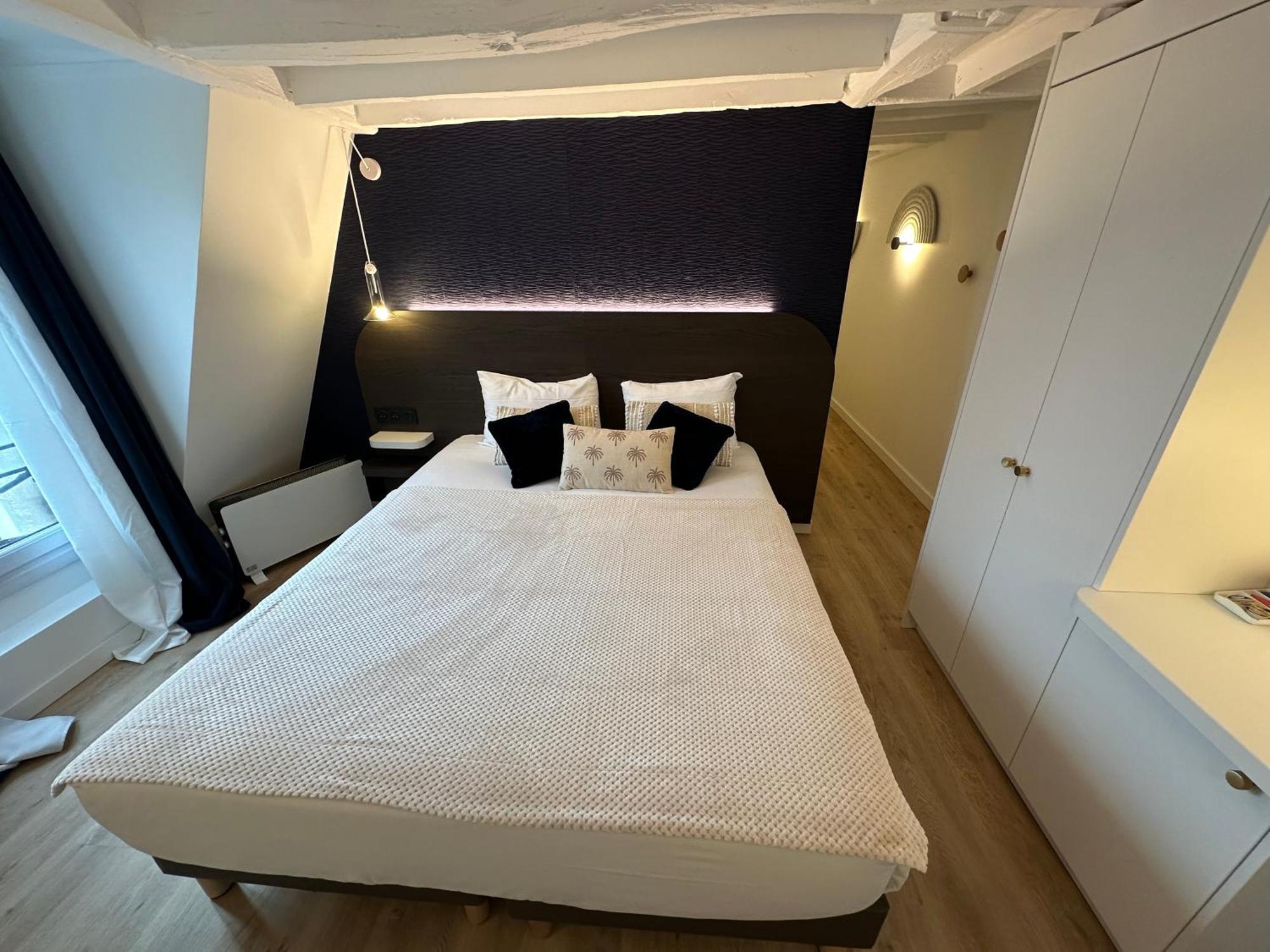 Hotel Opera Deauville Париж Екстериор снимка