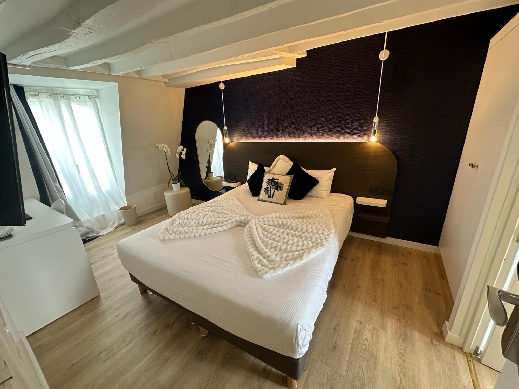 Hotel Opera Deauville Париж Екстериор снимка