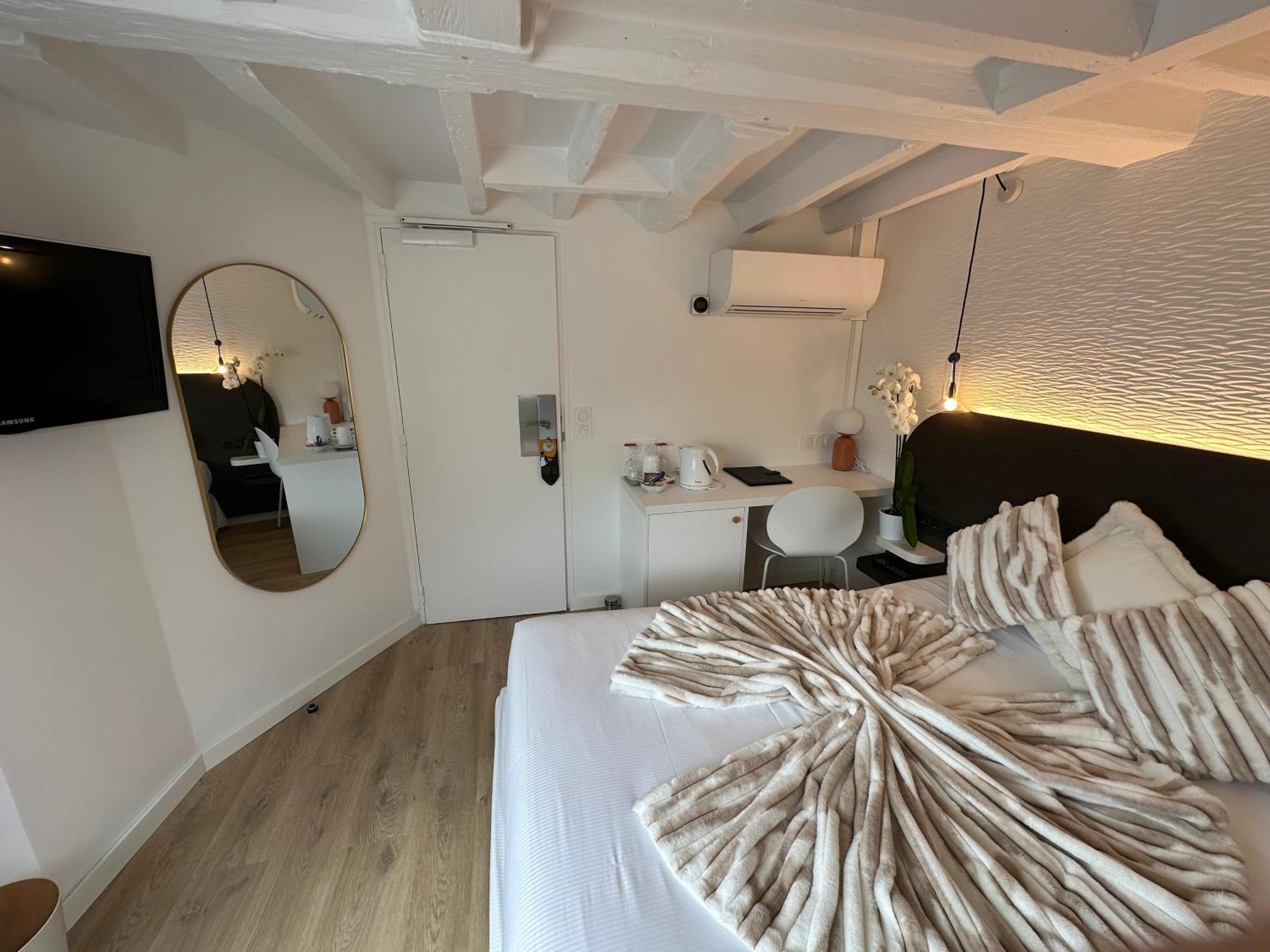 Hotel Opera Deauville Париж Екстериор снимка
