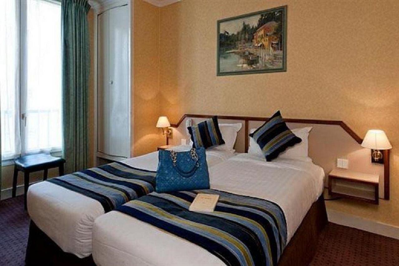 Hotel Opera Deauville Париж Стая снимка